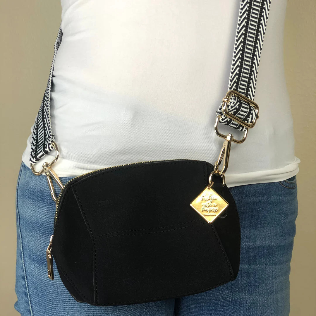 Hexy Crossbody - WanderMart Co.