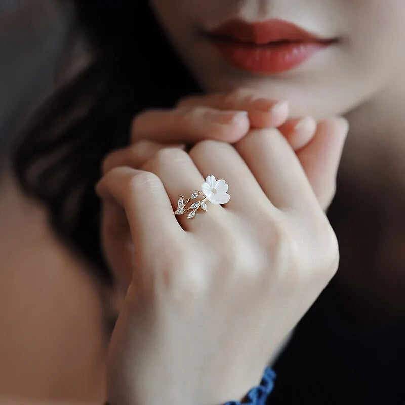 White Shell Flower Opening Rings - WanderMart Co.