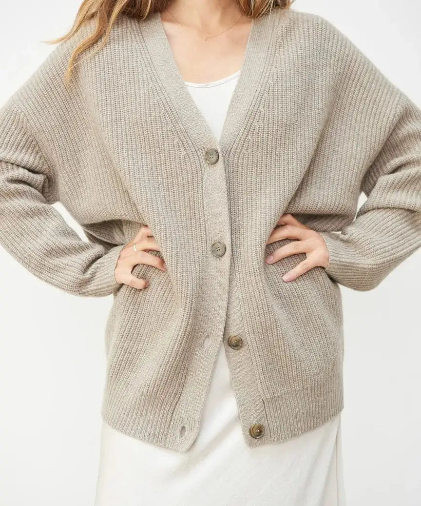 Cashmere Cardigan With V-Neck - WanderMart Co.