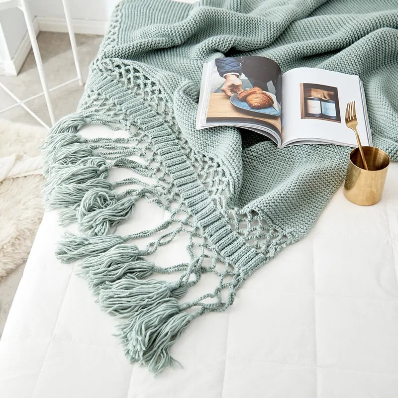 Handmade Hollow Tassel Blanket - WanderMart Co.