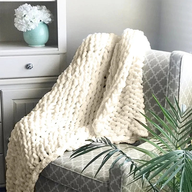 Chunky Knitted Blanket - WanderMart Co.