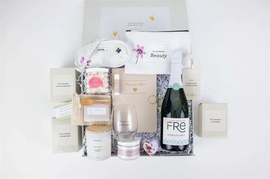 Bride to be gift box, Bridal shower gift basket - WanderMart Co.