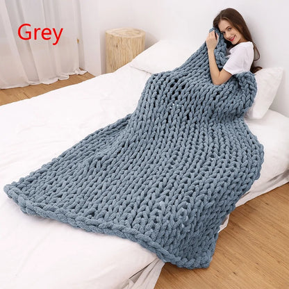 Chunky Knitted Blanket - WanderMart Co.