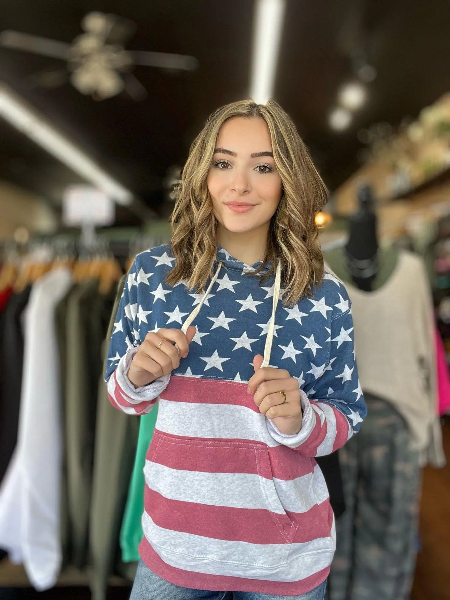 American Flag Hoodie - WanderMart Co.