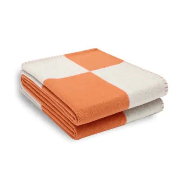 Luxury H Blanket & Pillows - WanderMart Co.