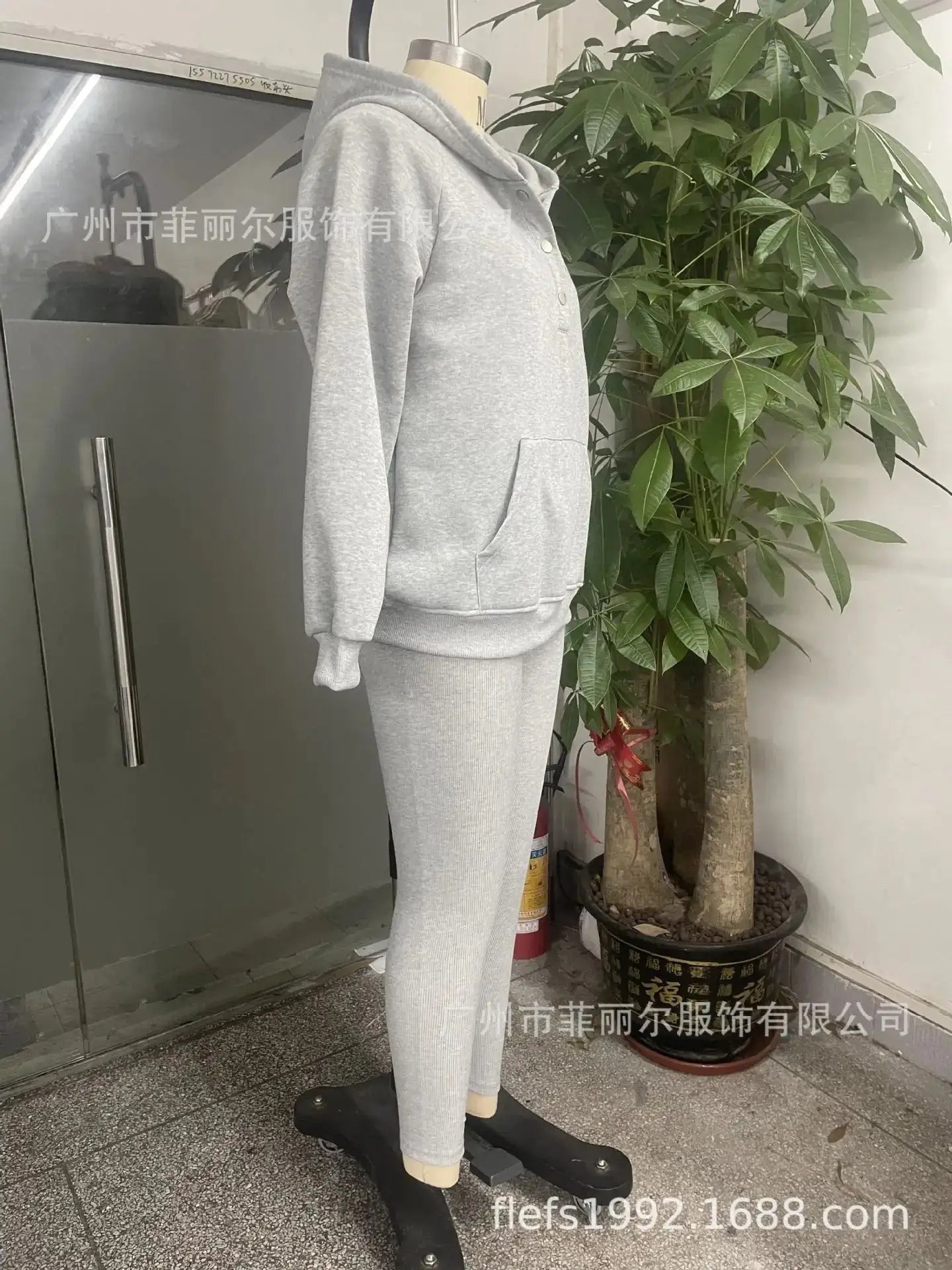 Women's Tracksuit Set - WanderMart Co.