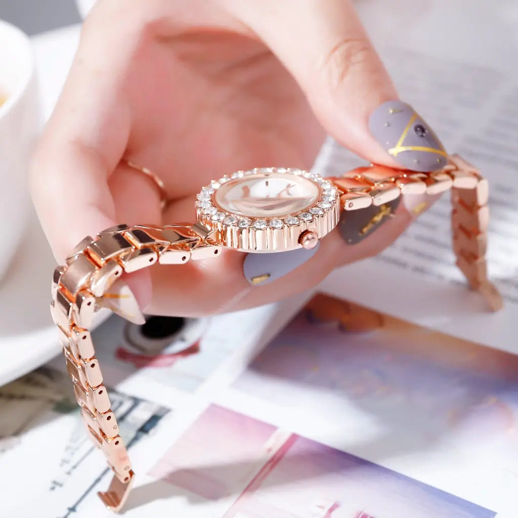 Rose Gold Quartz Wristwatches - WanderMart Co.