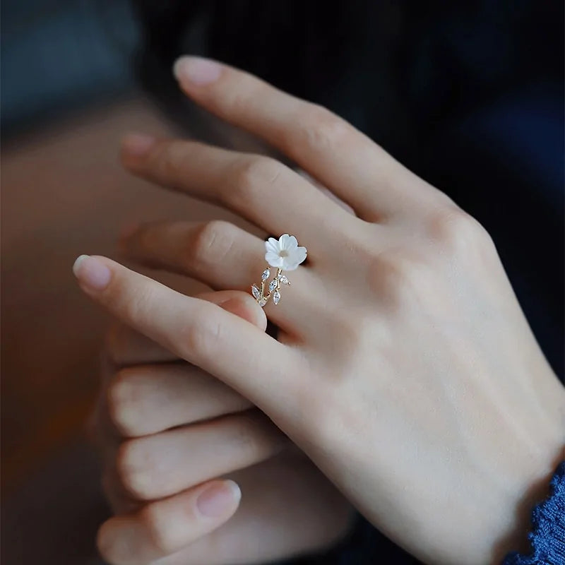 White Shell Flower Opening Rings - WanderMart Co.