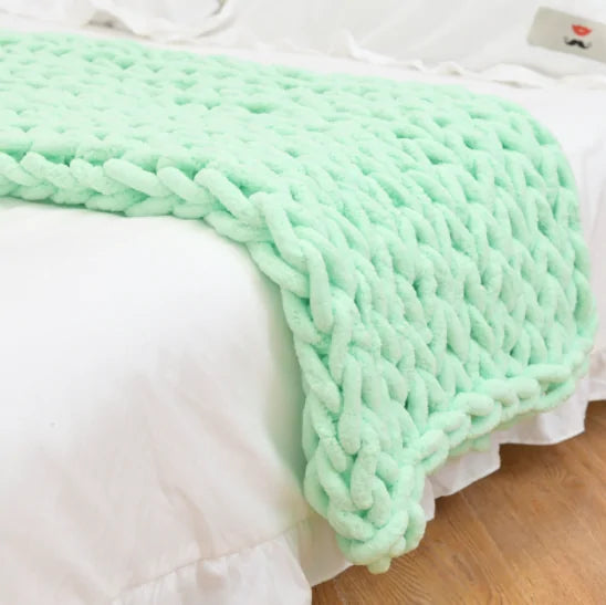 Chunky Knitted Blanket - WanderMart Co.